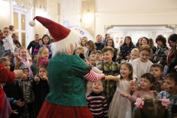 20 и 21 декабря в Концертном зале "У Финляндского прошли новогодние представления для детей "Волшебные историии Оле-Лукойе"!