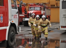 МЧС НАПОМИНАЕТ: Как вызвать пожарных и спасателей?!