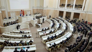 «Единая Россия» в Законодательном Собрании Санкт-Петербурга продолжает проводить социально ориентированную политику