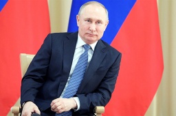  Президент Владимир Путин выступил с новым обращением к россиянам в связи с ситуацией с распространением коронавируса