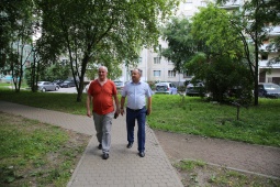 Глава МО Академическое Игорь Пыжик совершил свой очередной объезд по округу, вновь побывав на строящемся объекте по адресу Северный пр. 69/98.