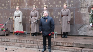 Дела и ратные подвиги ваши бессмертны в памяти поколений