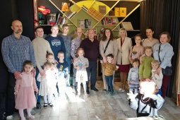 Благотворительный поход в театр для детей из семей участников СВО