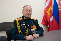 Поздравление Главы муниципального образования Академическое И.Г.Пыжика с Днем Героев Отечества