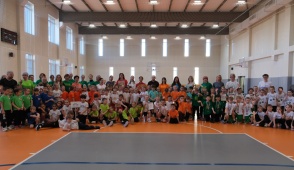 «ВЕСЕЛЫЕ СТАРТЫ» - САМЫЕ ЛЮБИМЫЕ СОСТЯЗАНИЯ МАЛЫШЕЙ