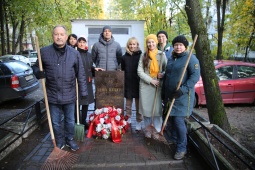 Аллея памяти сияет чистотой