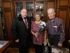 Поздравляем жителей муниципального образования Академическое с юбилейными датами