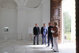 Паруса надежды и город больших перемен 