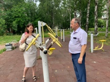 ДЕТСКИЕ ПЛОЩАДКИ ПОД ПРИСТАЛЬНЫМ ВНИМАНИЕМ