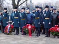 30 ноября завершилось строительство «Укрытия» — саркофага, который накрыл четвертый блок АЭС