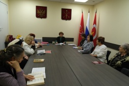 Встреча Литературной гостиной "Вдохновение": диалоги о поэзии, философии и переломных моментах истории