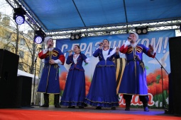 ЛУЧШИЕ СЕМЬИ НАГРАДЯТ НА ФЕСТИВАЛЕ МОЛОДЫХ СЕМЕЙ!