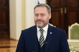 Поздравление Председателя Законодательного Собрания Санкт-Петербурга А.Н.Бельского с Днем весны и труда