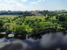 Специализированные экологические контейнеры (экотерминалы) по приему опасных отходов, образованных населением Санкт-Петербурга, в Калининском районе