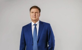 Поздравление с 8 марта Председателя Совета муниципальных образований Санкт-Петербурга В.Ф.Беликова