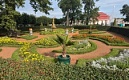 Нижний парк прекрасного Петергофа встречает гостей!